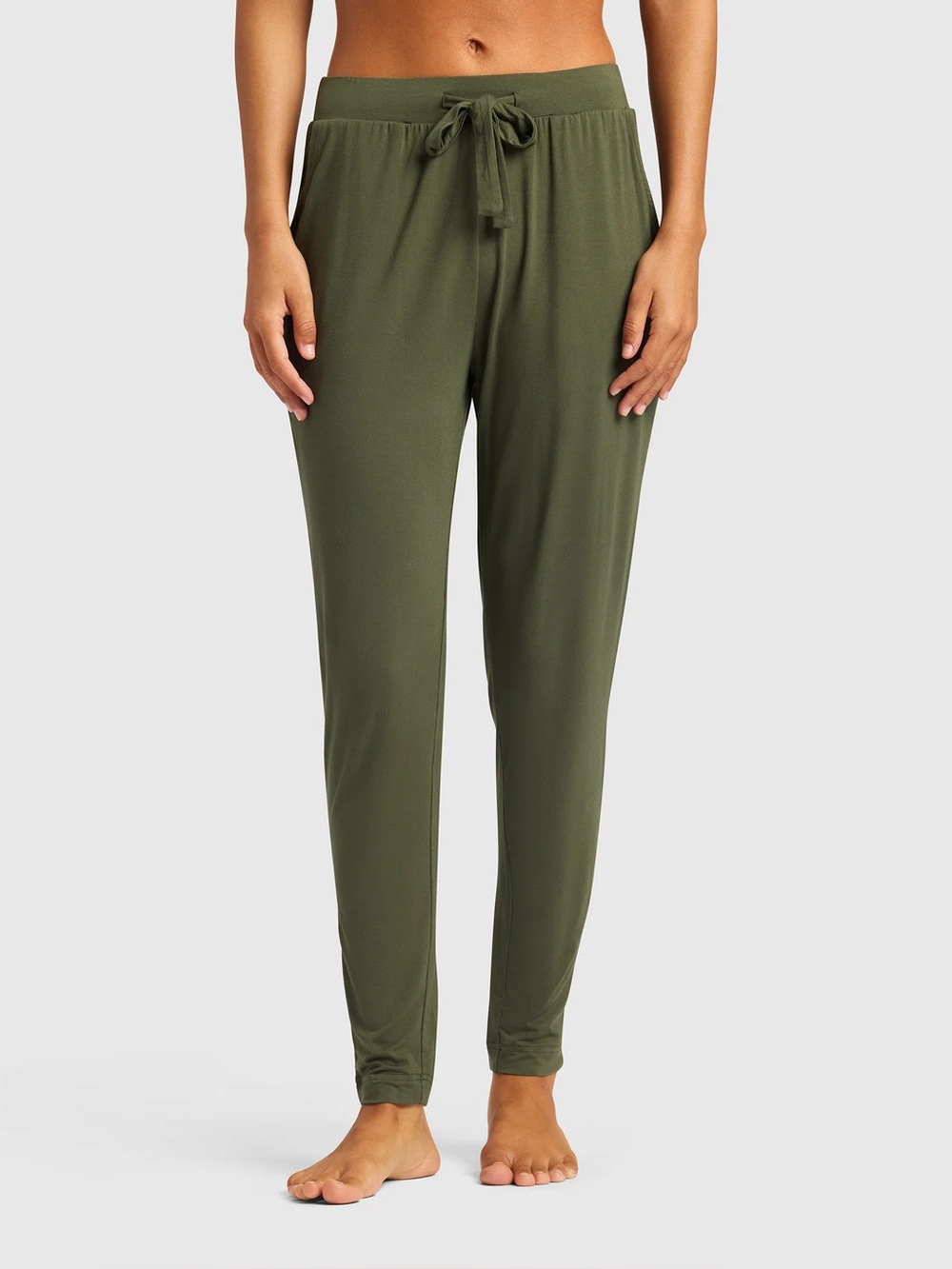 Cozy Earth Green Women's Bamboo Stretch-Knit Tapered Pant Large